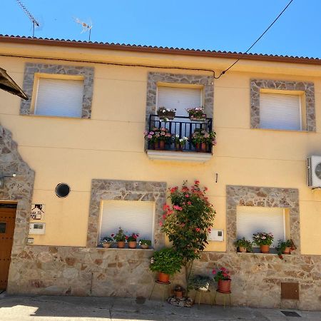 La Primavera Nuez Exterior photo